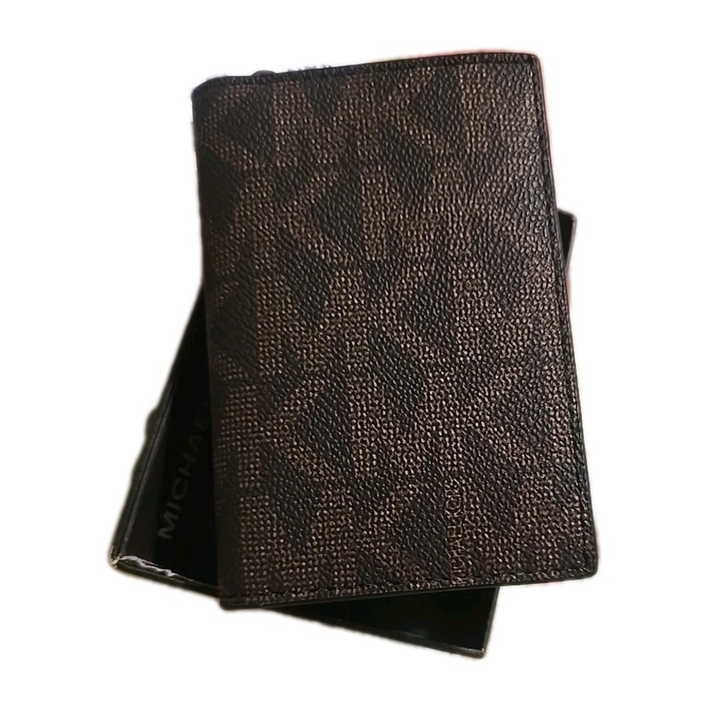 MICHAEL KORS Brown JET SET MENS BI FOLD WALLET